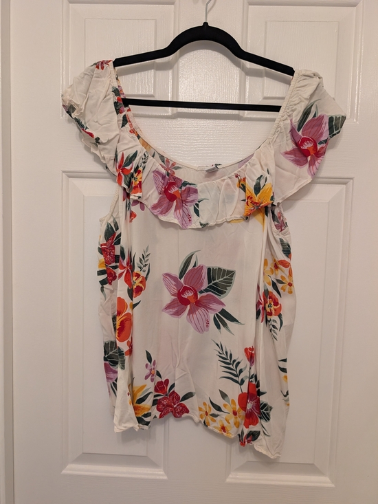 Old Navy Tops - Old Navy White and Pink Floral Off-Shoulder Ruffled Top in Size XL